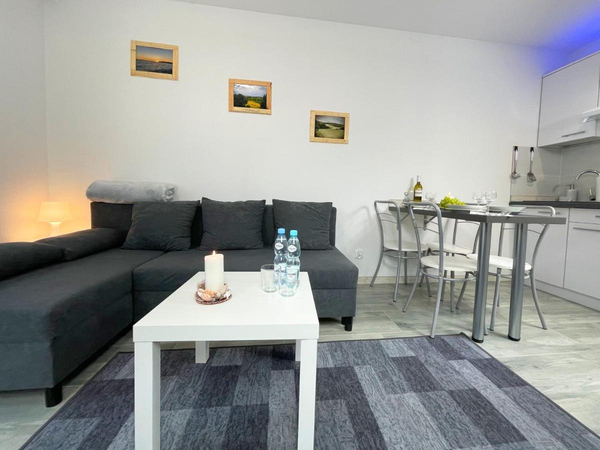 Apartamenty Nadrzeczna24 Tolkmicko Exterior foto